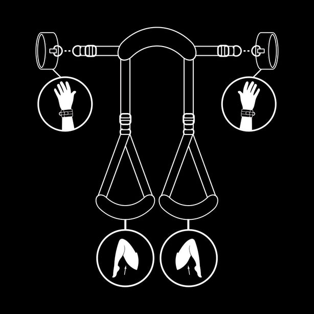FETISH SUBMISSIVE - POSITION JAMBES OUVERTES AVEC MENOTTES DOUBLÉES EN NOPRÈNE