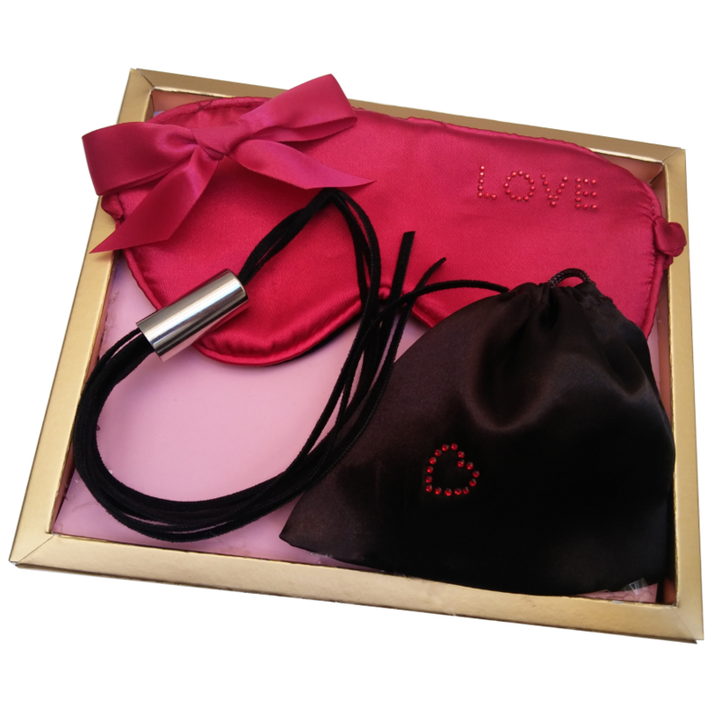 INEDIT - KIT DE FOUET DOMINATRIX